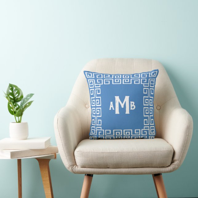 Cobalt Blue Reverse Griechisch Key Border Monogram Kissen (Stuhl )