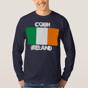 Cobh, Irland mit irischer Flagge T-Shirt
