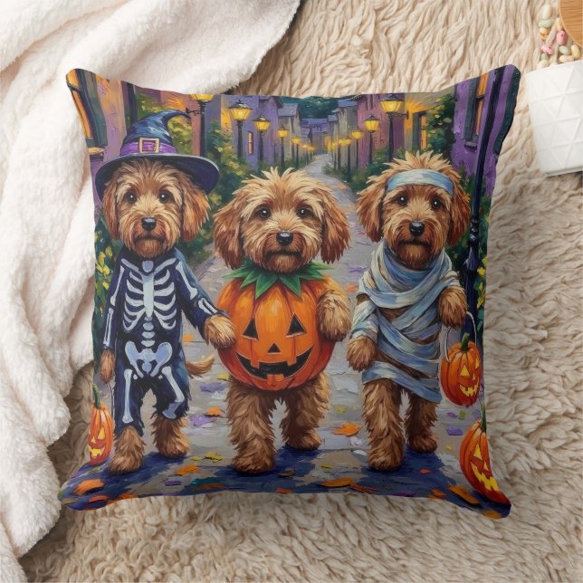 Cockapoo Hunde Trick-oder-Treating Halloween-Kostü Kissen (Decke)