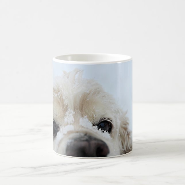 Cocker Spaniel im Schnee Kaffeetasse (Mittel)