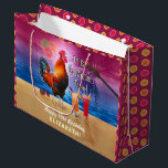 Cocktail Party Tropischer Rooster Funny Birthday Große Geschenktüte<br><div class="desc">Feiern Sie Ihren Sommergeburtstag, Ihren Junggeselinnen-Abschied oder andere Anlässe mit diesem einzigartigen, humorvollen Cocktail-Party-Design. Dieses lustige Design ist perfekt für jedes tropische Party, egal ob es sich um einen Tag am Pool, am Strand oder sogar an der Hühnerkuppe handelt. Schließlich ist es COCKtail Zeit! Ein Hahn bläst neben einigen bunten...</div>