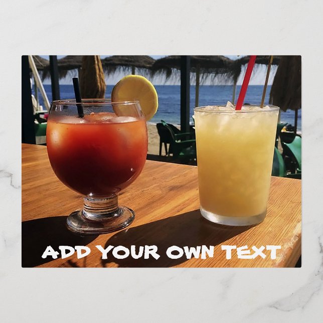 Cocktails am Meeresbenutzertext Folien Feiertagspostkarte (Vorderseite)