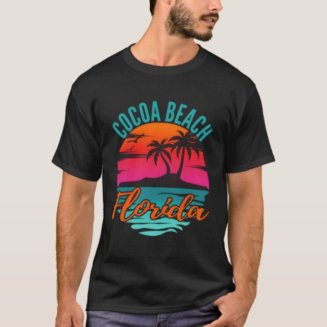 Cocoa Beach Florida Palm Tree Island K T-Shirt (Vorderseite)
