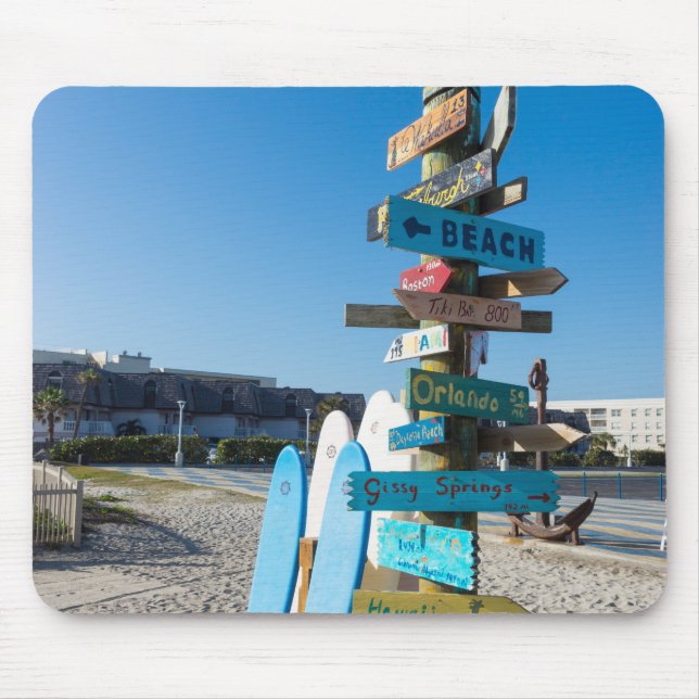 Cocoa Beach Tiki Totem Mousepad (Vorne)