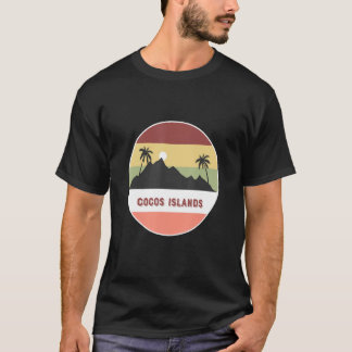 Cocos-Inseln Berge und Palmen T-Shirt