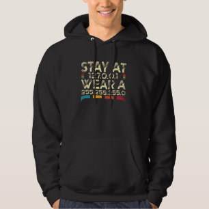 Coding Engineer Meme Bleibe bei 127 0 0 1 Tragen A Hoodie