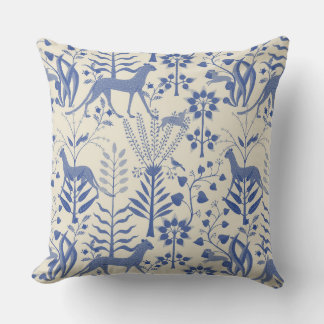 Cojin estampado plantas y animales fantasticos kissen