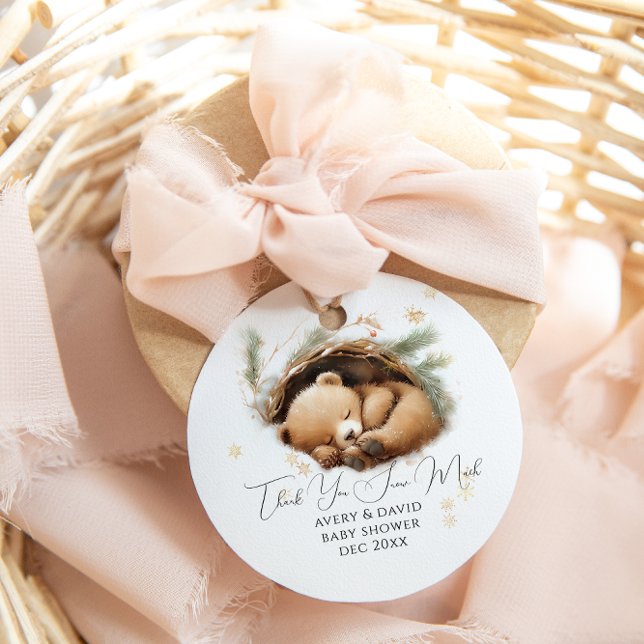 Cold Outdoor Woodland Bear Winter Baby Dusche Geschenkanhänger (Von Creator hochgeladen)