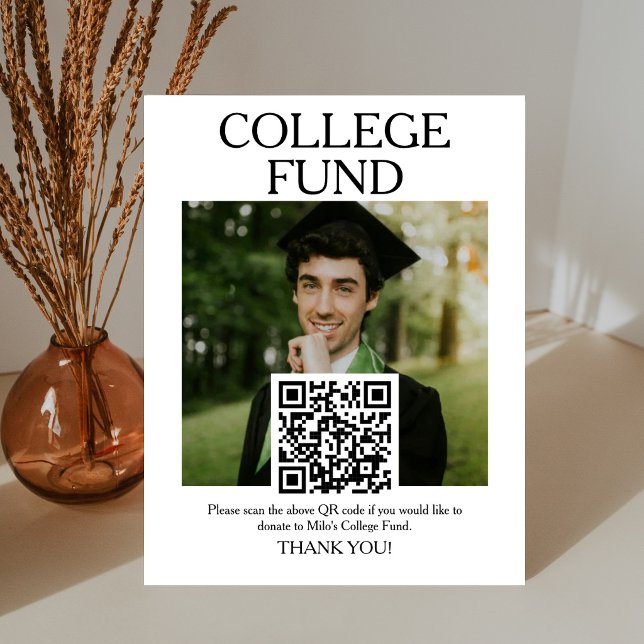 College Fund QR-Code-Schild mit Foto Classic Serif Sockelschild (Von Creator hochgeladen)