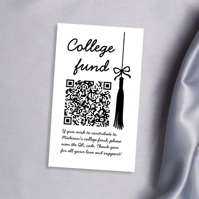 College Fund Schwarz-Weiß-Geschenk QR-Code Abschlu Begleitkarte (College Fund Black & White Gift Qr Code Graduation Enclosure Card)