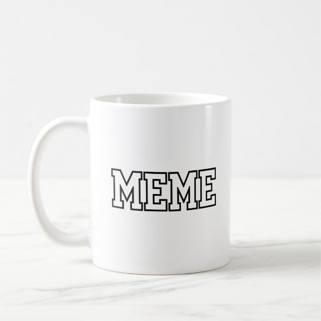 Collegiate Meme Block Letter Varsity Typography Kaffeetasse (Links)