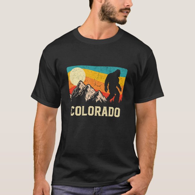 Colorado Bigfoot Sasquatch Berge Retro T-Shirt (Vorderseite)