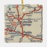 Colorado Springs CO Vintage Karte Keramikornament<br><div class="desc">Colorado Springs Colorado und Pueblo CO Weihnachtsschmuck aus dem Jahr 1955 Karte.</div>