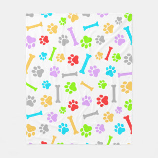 Colorful Dog Paw & Bones Seamless Pattern Fleecedecke