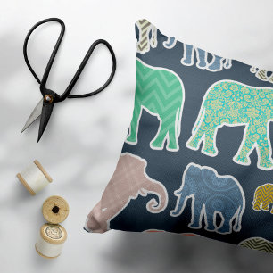 Colorful Elephants, Pattern Of Elephants, Zigzag Dekokissen