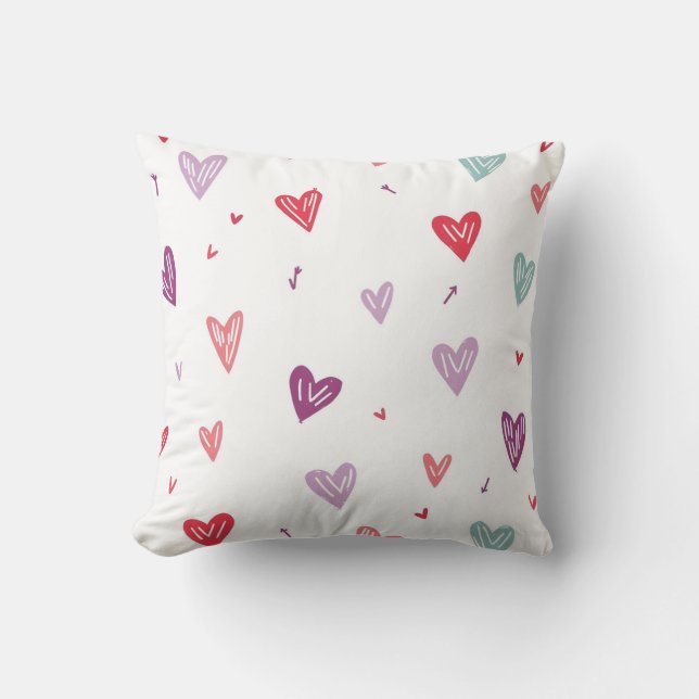 Colorful Hand-Drawn Hearts Throw Pillow Kissen (Vorderseite)