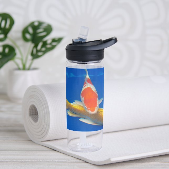 Colorful Koi in Blue Pool Trinkflasche (Yoga)