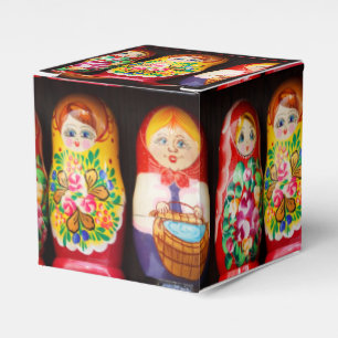 Colorful Matryoshka Dolls Gefälligkeitsbox Geschenkschachtel