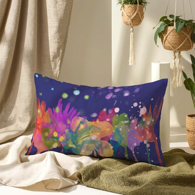 Colorful Watercolor Flowers on Blue Lendenkissen (Von Creator hochgeladen)