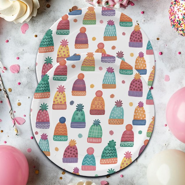 Colorful Woolly Hats Winter Pappteller (Von Creator hochgeladen)