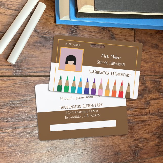 Colour Pencils Doodle School Librarian Brown Abzei Ausweis (Color pencils doodle school librarian horizontal photo ID badge .)