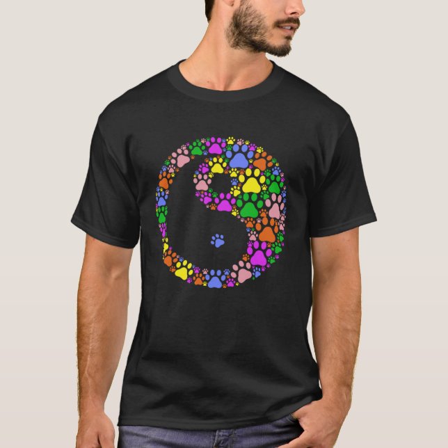 Colourful cat and dog paw prints  Yin Yang T-Shirt (Vorderseite)