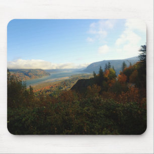 Columbia River Gorge im Herbst Mousepad