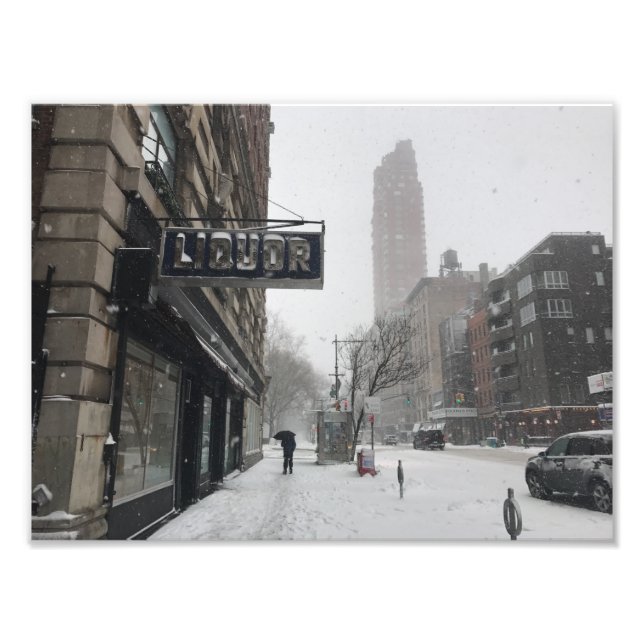 Columbus Avenue Liquor Store NYC Snowstorm Winter Fotodruck (Vorne)