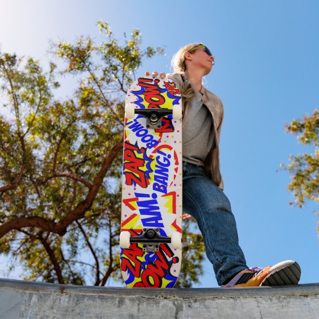 Comic Book Custom Speech Bubbles farbige Punkte Skateboard (Außenbereich 1)