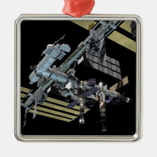 Computergenerierte Ansicht 13 Silbernes Ornament