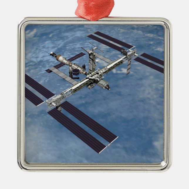 Computergenerierte Ansicht 22 Silbernes Ornament (Vorne)