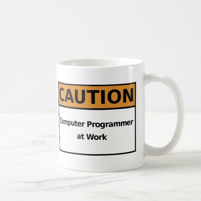 Computerprogrammierer bei der Arbeit Tasse (Rechts)