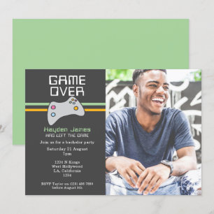 Computervideospiel über Batchelor-Party Einladung