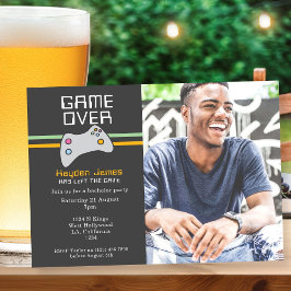 Computervideospiel über Batchelor-Party Einladung