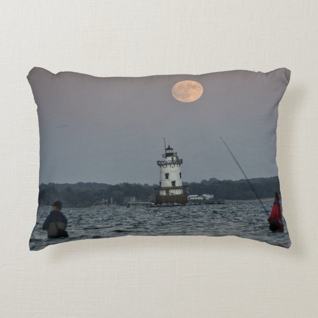 Conimicut Leuchtturm Ernte Mond Doppelseitig Dekokissen (Vorderseite)