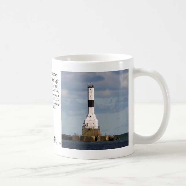 Conneaut Harbour West Breakwater Light Tasse (Rechts)