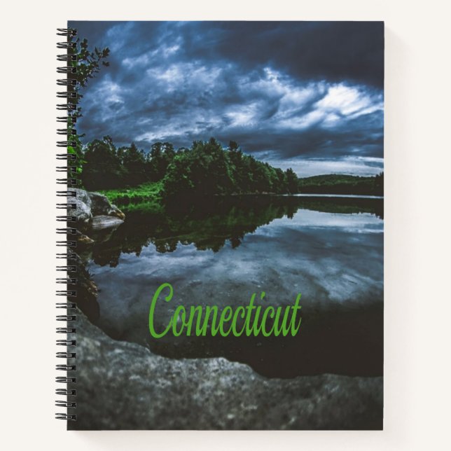Connecticut Beutiful Lake Trees Notizbuch (Vorderseite)