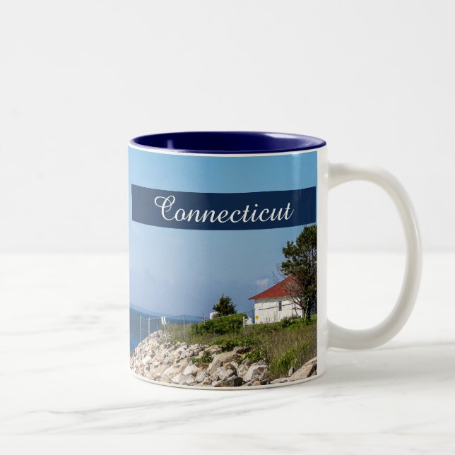 Connecticut-Strände und Leuchtturm-Tasse Zweifarbige Tasse (Rechts)