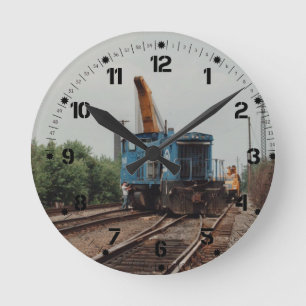 Conrail had a bad day   Runde Wanduhr