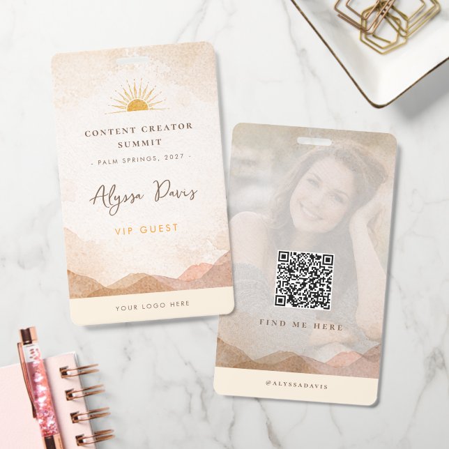 Content Creator Badge Photo QR Code Aesthetic Ausweis (Büro)