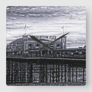 Contrast Brighton Pier Quadratische Wanduhr