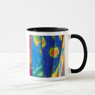 Cook Islands, Rarotonga. Batik-Stoff Punanga Nui Tasse