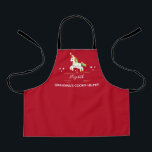 Cookie Baking Einhorn Weihnachtskids Schürze<br><div class="desc">Die ideale Schürze für alle Ihre Feiertage Weihnachten Backen! Niedlich festliche Einhorn und Sterne. Mit Monogramm mit Kindernamen. Spaß Typografie sagt "Oma's Cookie Helper". Die perfekte Schürze für Ihre ganze Familie!</div>
