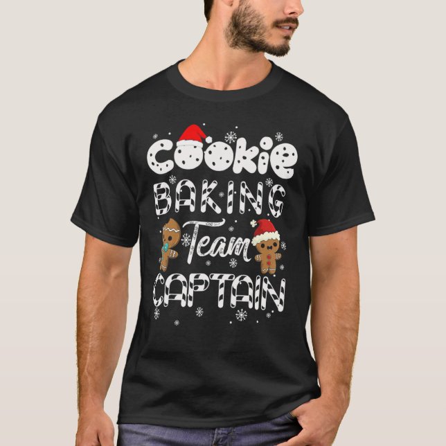 Cookie Baking Team Captain Gingerbread  Christmas T-Shirt (Vorderseite)