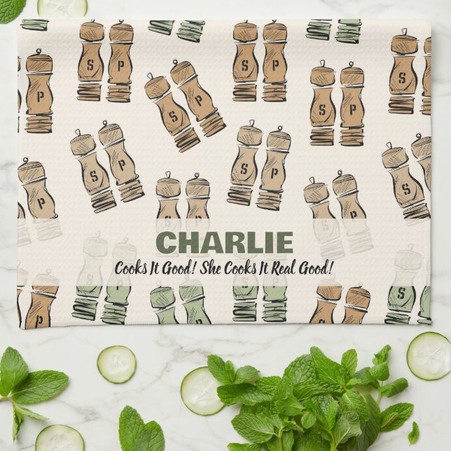Cooks It Good Personalized  Geschirrtuch (Gefaltet)
