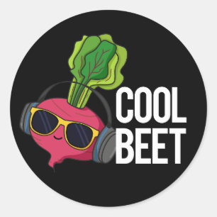 Cool Beet Funny Veggie Pun Dark BG Runder Aufkleber