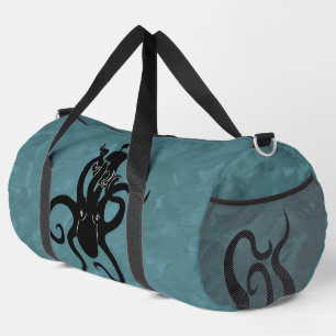 Cool Black and Blue Kraken aus den Tiefen Duffle Bag