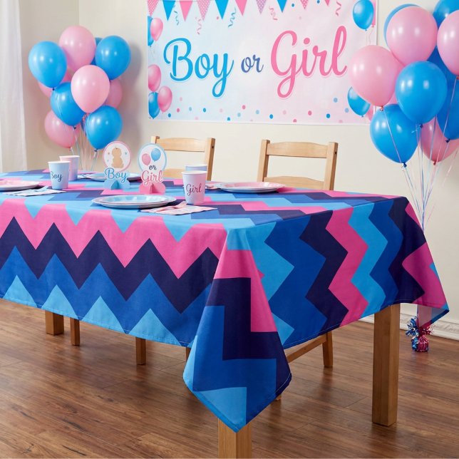 Cool-blaurosa Zickzack Muster - Tablette Tischdecke (Cool Blue Pink Chevron Pattern Medium Tablecloth covering a table at a gender reveal party.)