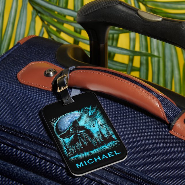 Cool Blue Howling Wolf Moon Forest Personalisiert Gepäckanhänger (Vorderseite Insitu 1)