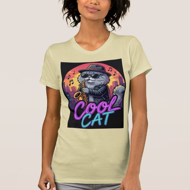 Cool Cat Saxophone –Retro Neon 90s Jazz Cat Design T-Shirt (Vorderseite)